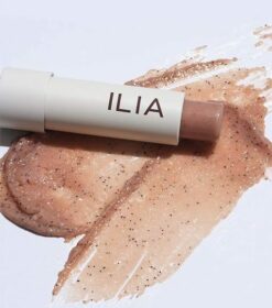ilia-balmy-nights-lip-exfoliator