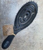 nordic-bio-brush-naturlig-haarboerste-black-ny