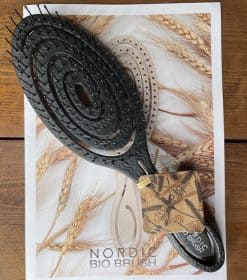 nordic-bio-brush-naturlig-haarboerste-sort-black