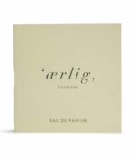 En minimalistisk beige æske med ordene "ærlig, Denmark" og "Eau De Parfum" på forsiden, der minder om Ærlig Duftprøver - P01, P02, P03, P04, P05 & P06 6 x 1,3 ml.