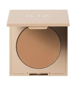ilia-beauty-nighlite-bronzing-powder-drawn-in