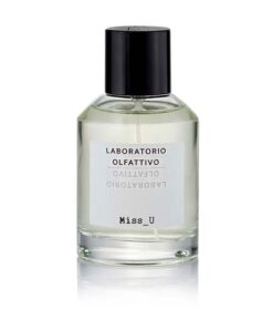 en flaske l'octavio edp på hvid baggrund.