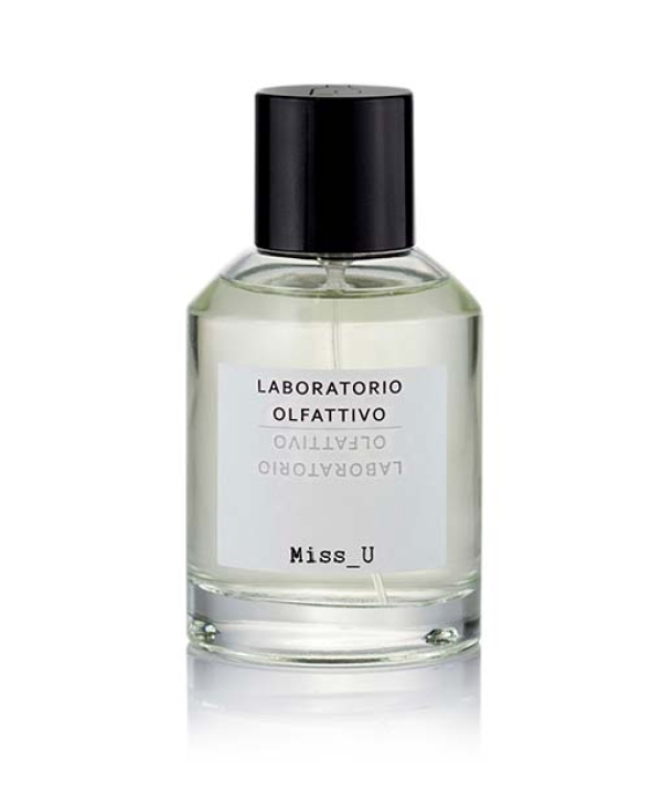 en flaske l'octavio edp på hvid baggrund.