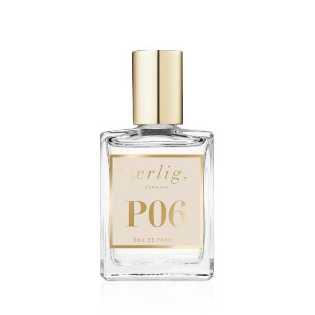 A Ærlig P06 – Eau de Parfum 15 ml glasflaske Roll on TRAVEL på hvid baggrund.