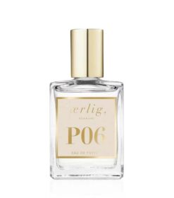 A Ærlig P06 – Eau de Parfum 15 ml glasflaske Roll on TRAVEL på hvid baggrund.