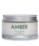 En krukke med Laboratory Parfums Amber Creme nr. 001, 200 ml på hvid baggrund.