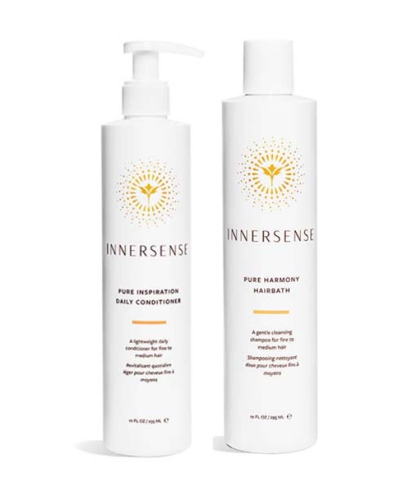 To flasker Innersense Pure sæt - Pure Hairbath & Conditioner 2 x 295 ml hårplejeprodukter på hvid baggrund.